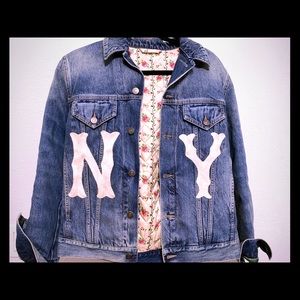 Gucci Jean jacket brand new never worn!